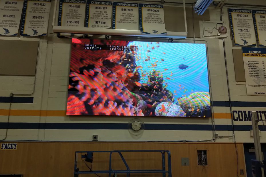 School LED screen 2019